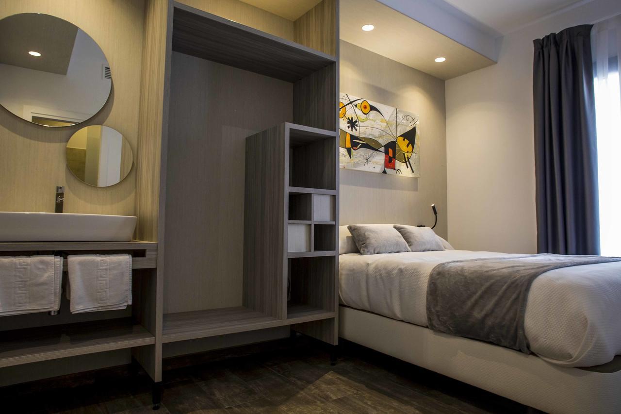 Hostal Sevilla Santa Justa - Adults Only Экстерьер фото